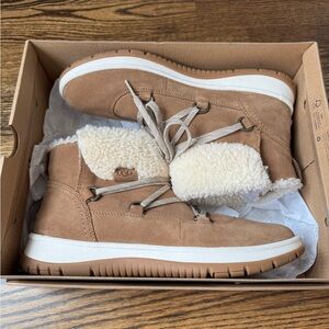 UGG Brown Boots with Cream Shearling